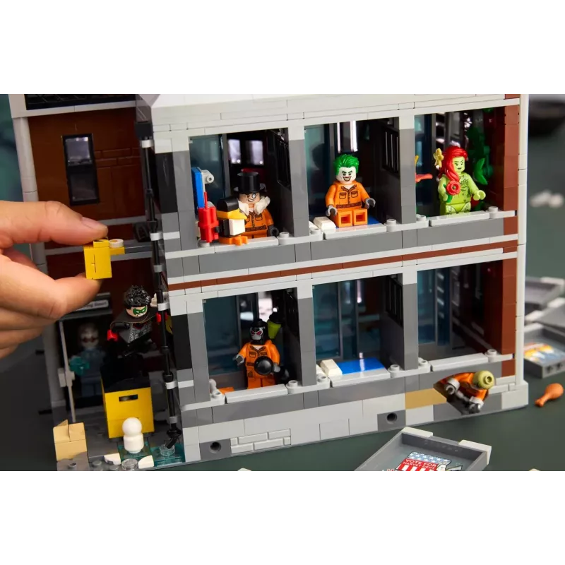 LEGO Batman 76300 Arkham Asylum statybinis rinkinys