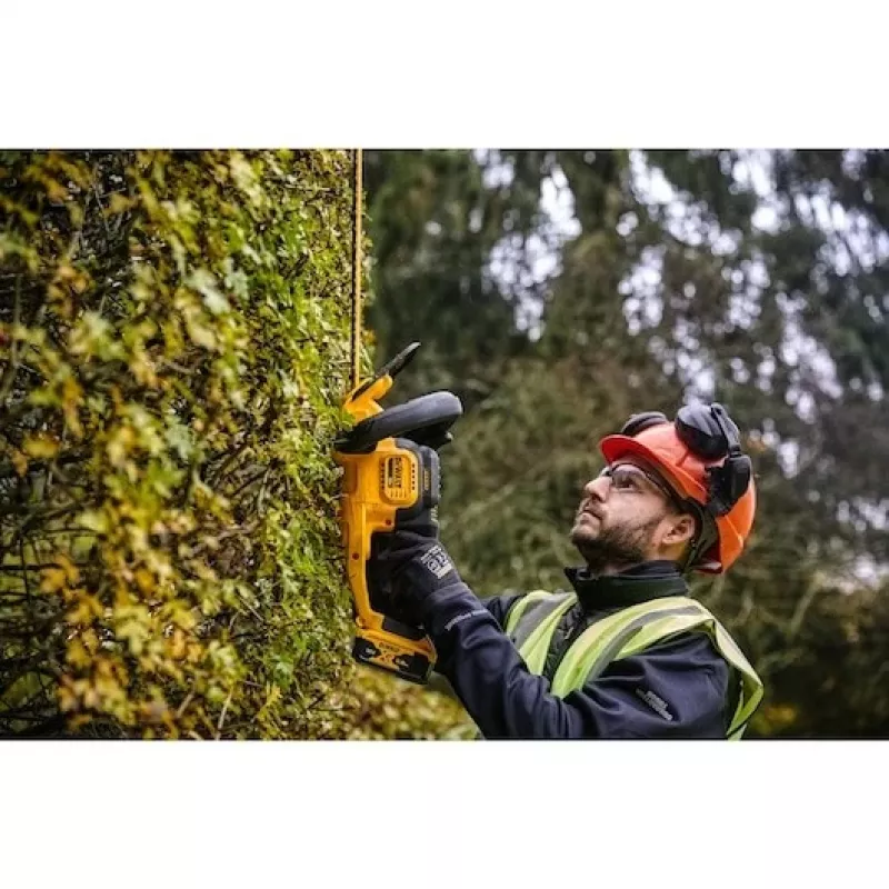 DEWALT krūmapjovė 18V DCMHT563P1 550mm 1x5,0Ah