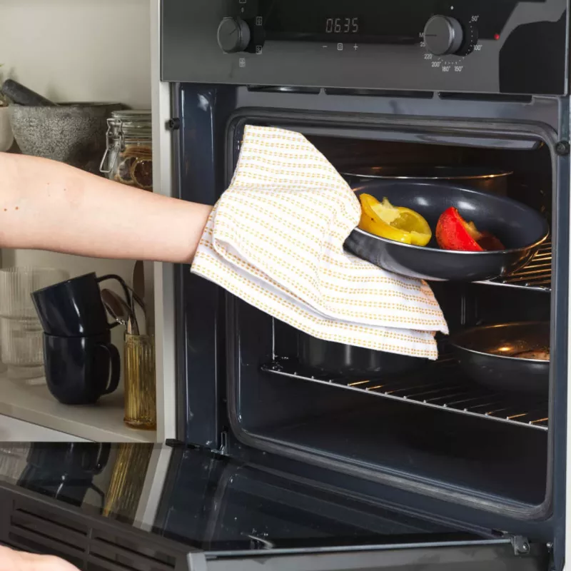 Keptuvių rinkinys Russell Hobbs RH03319EU7, 5 dalių, su keramine nelimpančia danga, tinka indikacijai