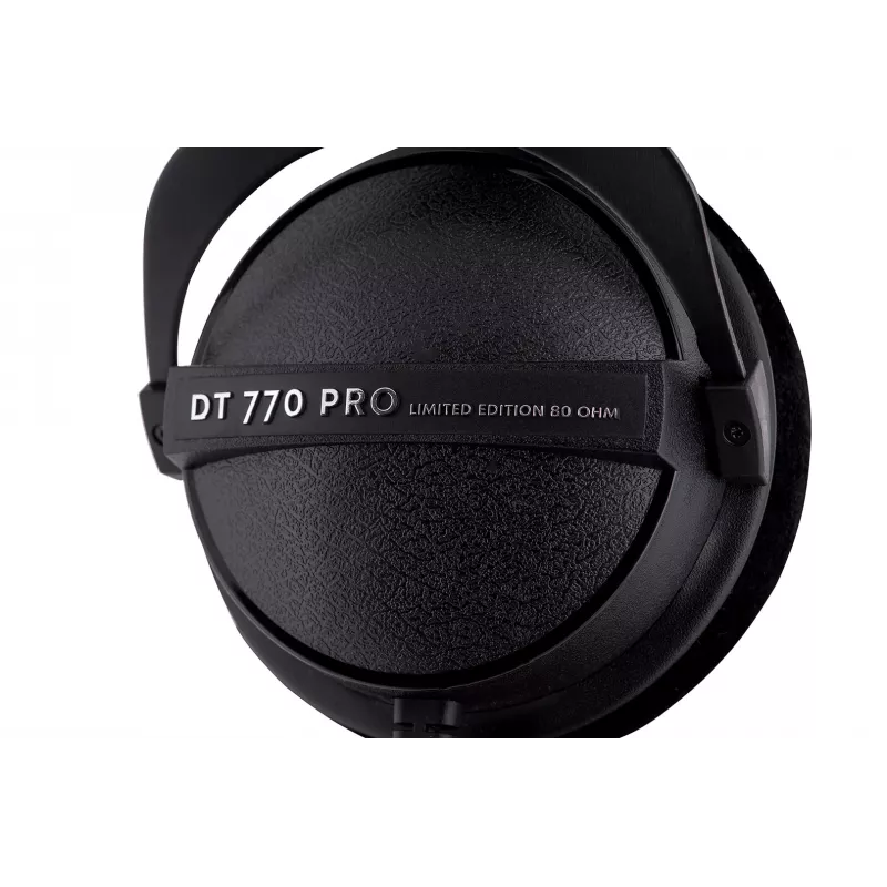 Beyerdynamic DT 770 Pro 80 Ω Black Limited Edition – uždaros studijinės ausinės