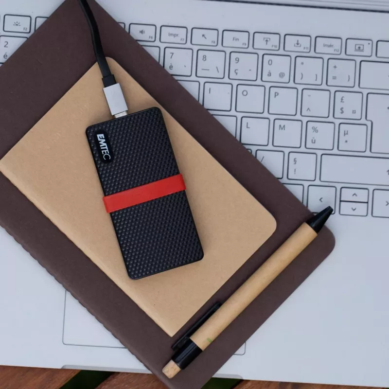 SSD nešiojamas Emtec X200 2TB juodas USB Type-C 3.2 Gen 1