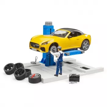 BRUDER Automobilių serviso centras bworld 62112 su roadsteriu, figūrėlėmis ir dirbtuvės elementais