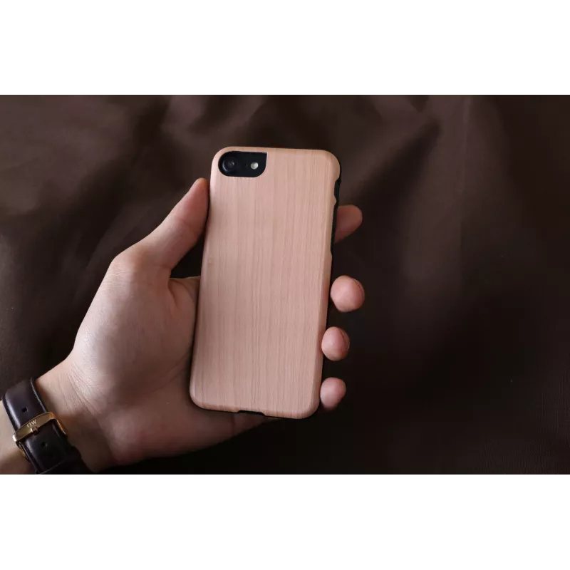 Dėklas iPhone 7/8 man and wood ampero, juodas
