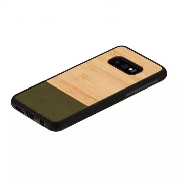 Man and Wood dėklas Samsung Galaxy S10e Bamboo Forest Black