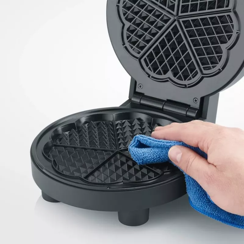 Vaflinis aparatas Severin WA 2116 1000 W juodas širdelės formos