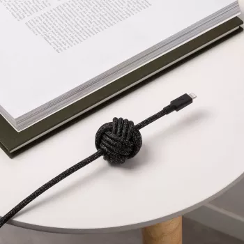 USB-C į Lightning laidas Native Union Night Cable 3 m – juoda/pilka