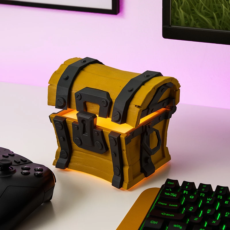 Stalinė lempa Paladone Fortnite Chest Light – teminis LED šviestuvas