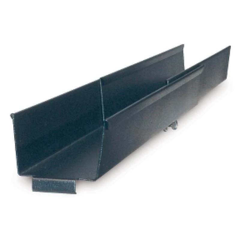 APC AR8008BLK šoninis spintos kabelių vedimo organizatorius NetShelter SX, juodas