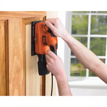 Ekscentrinis šlifuoklis Black & Decker KA320EKA-QS, 240 W, 91 x 189 mm padas, 2 mm orbita