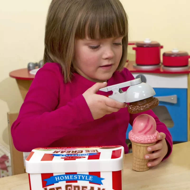 Melissa & Doug Scoop & Stack Ice Cream Set – Vaidmenų žaidimų rinkinys