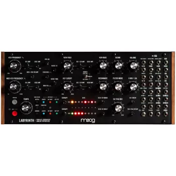 Analogiškas pusiau modulinis sintezatorius Moog Labyrinth – monofoninis, 20 įv./12 išv. patchbay, sekvensorius, natūrali mediena
