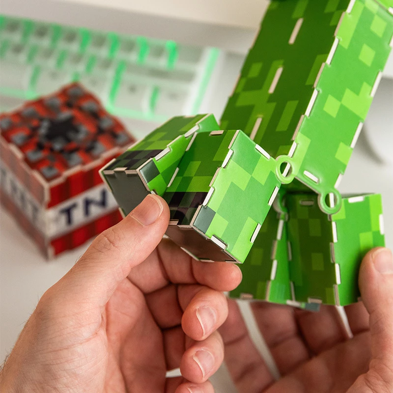 Konstruktorius Paladone Minecraft Creeper – surenkama Creeper figūrėlė