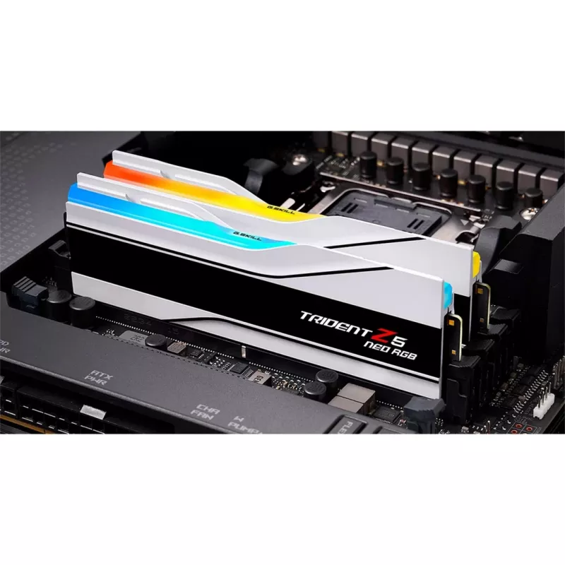 G.Skill Trident Z5 Neo RGB 32 GB (2x 16 GB) DDR5-6000 MHz CL26 atminties rinkinys, baltas