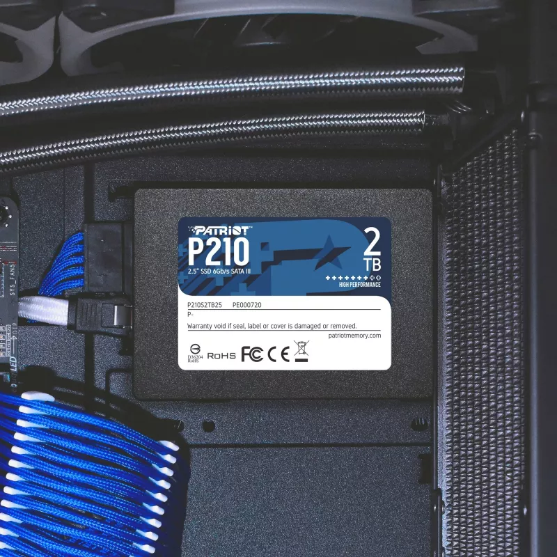 2,5 colio SATA III SSD PATRIOT P210 2 TB – 500 MB/s skaitymas, 400 MB/s rašymas, 7 mm