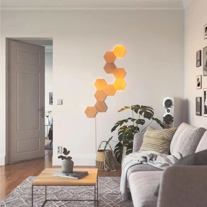 Nanoleaf Elements Wood Look Hex Exp Pk 3 – medžio efekto šešiakampiai plėtiniai