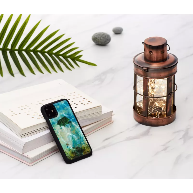 Dėklas „iKins“ iPhone 11 — juodas „Camille“ dizainas, apsauginis dangtelis