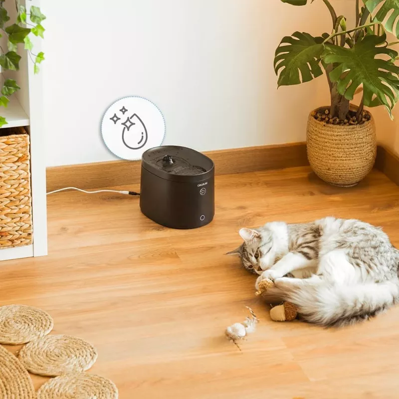 Vandens fontanas naminiams gyvūnams CECOTEC Pumba 2500 Refresh Smart Pet Fountain, modelis 9563