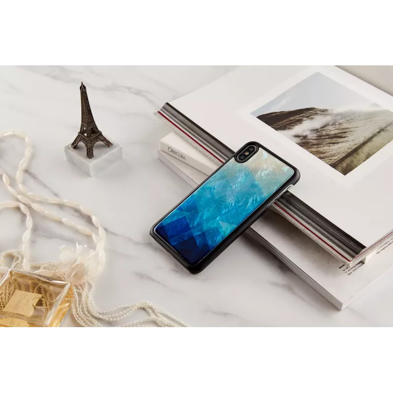 iKins dėklas iPhone XS Max — mėlyno ežero raštas juodu apdaila