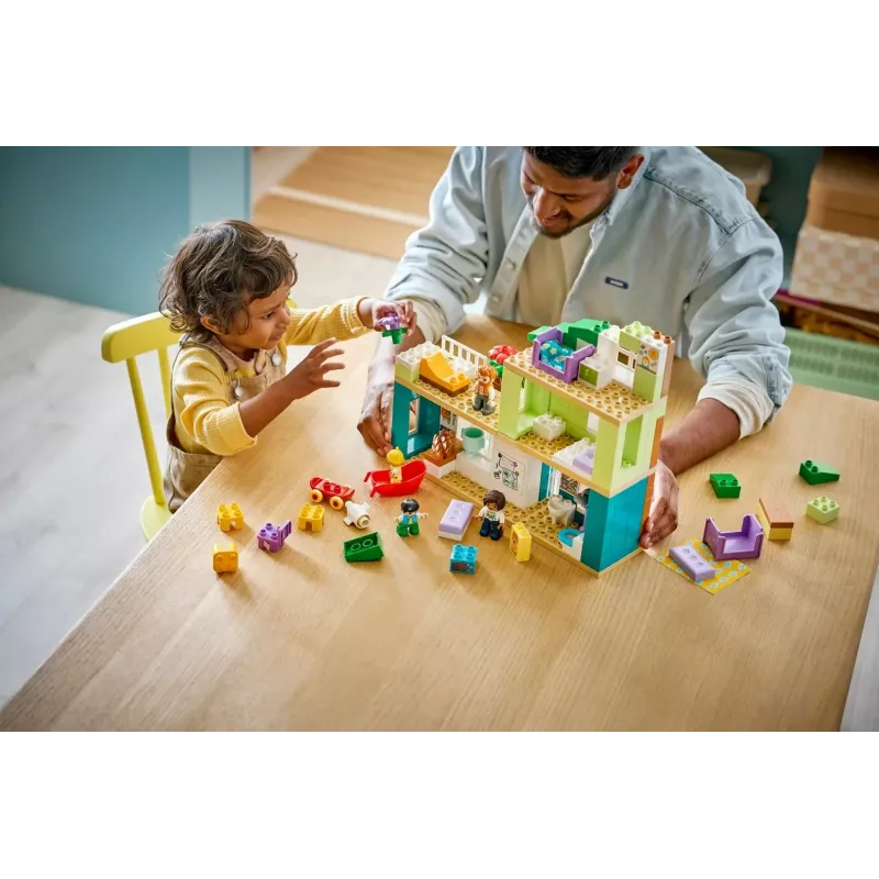 LEGO DUPLO 10470 3 viename Modernus šeimos namas su figūrėlėmis