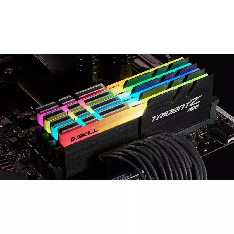 G.skill F4-3600C16Q-64GTZRC atminties modulis (64 GB, DDR4, 3600 MHz, CL16)