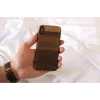 Dėklas iPhone X/XS iš medžio ir polikarbonato, fango juoda – man and wood