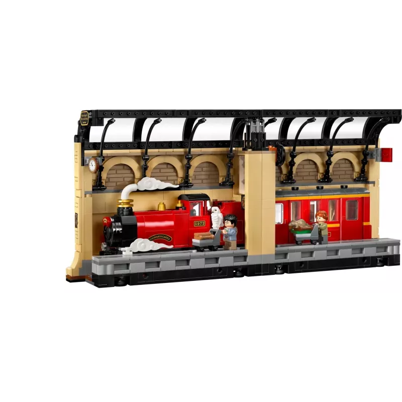 LEGO HARRY POTTER 76450 Knygų kampelis: Hogvartso ekspresas