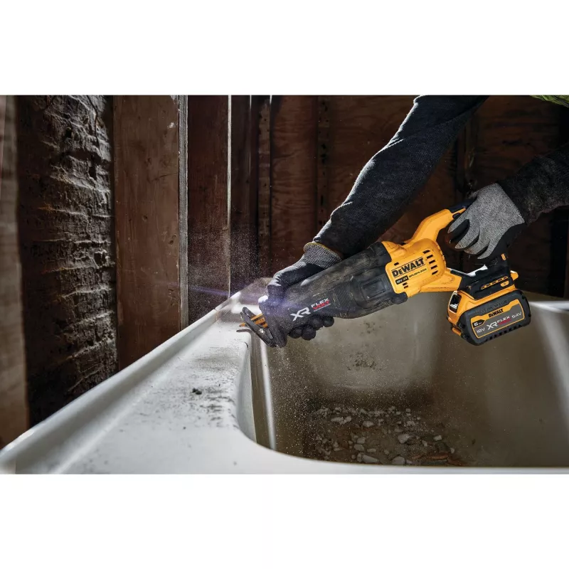 DeWalt DCS386 18v XR belaidis bešepetėlis FLEXVOLT didelės galios stūmoklinis pjūklas