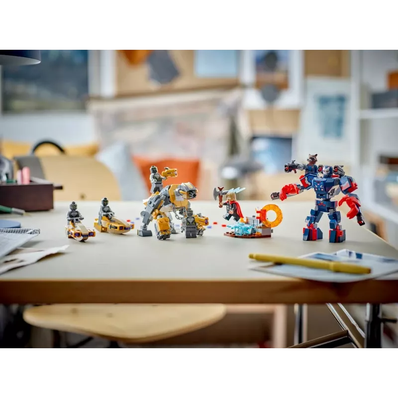 LEGO MARVEL 76322 Keršytojai: Pabaiga - Toras prieš Chitauri