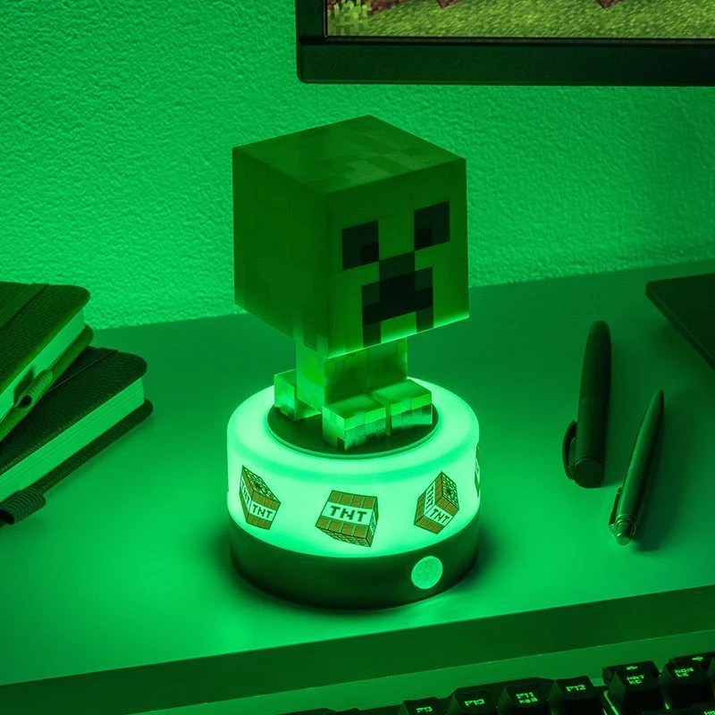 Paladone Minecraft naktinė lemputė su Creeper dizainu ir judesio davikliu