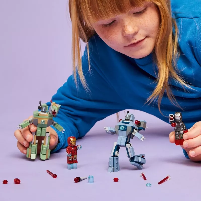 Konstruktorius LEGO Marvel Super Heroes Geležinis žmogus ir karo mašina rinkinys 76320, 204 detalės, 2 minifigūrėlės, 100 mm aukštis