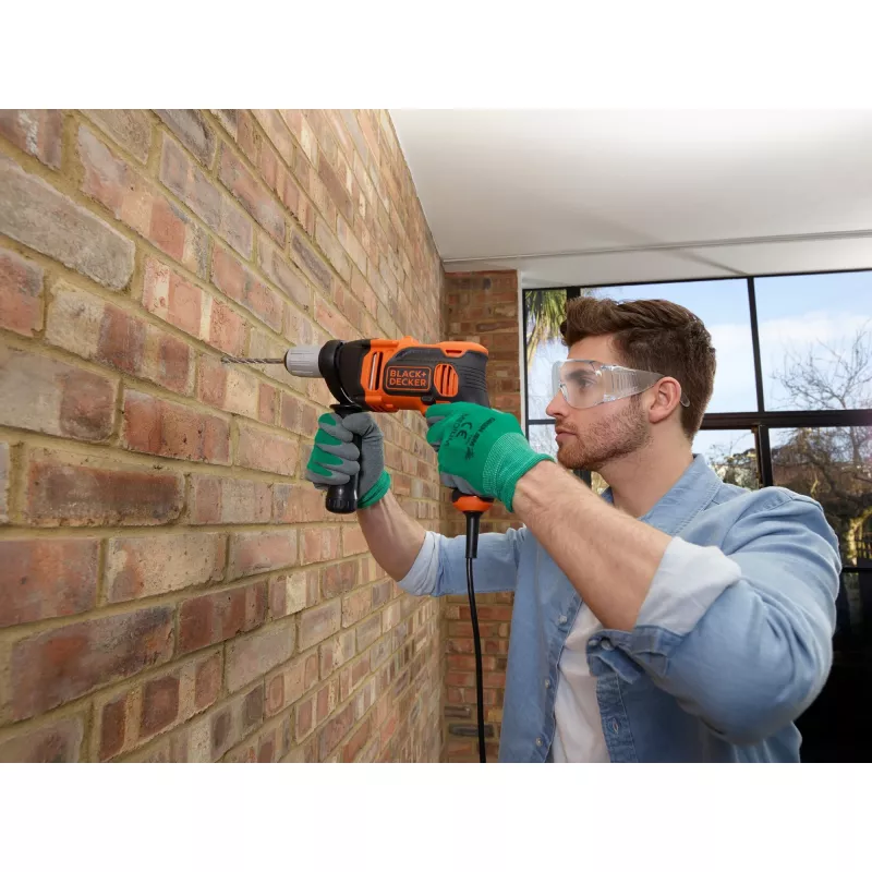 Gręžtuvas Black & Decker BEH850K 3100 aps/min be rakto