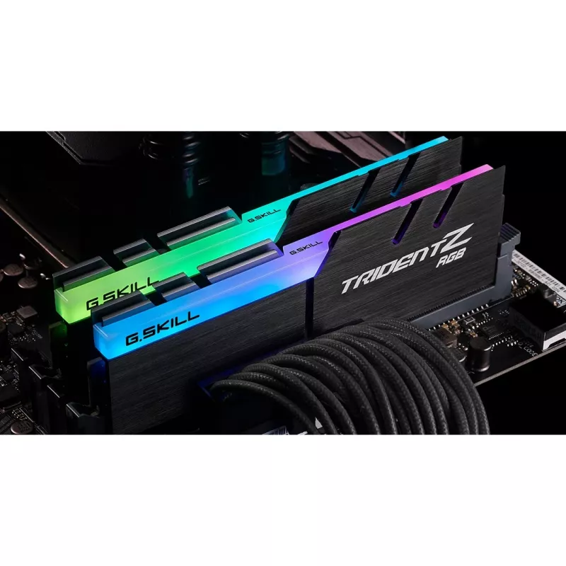 DIMM 32 GB DDR4-3600 (2x 16 GB) Dual-Kit, Arbeitsspeicher schwarz, F4-3600C18D-32GTZR, Trident Z RGB, INTEL XMP