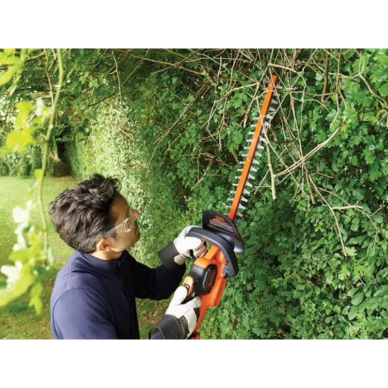 Krūmapjovė Black & Decker GTC18452PC