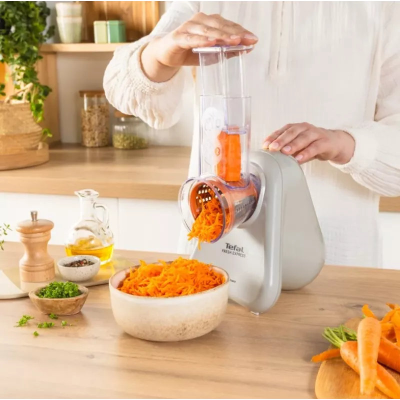 Elektrinė daržovių tarkuotuvė Tefal Fresh Express DN853BE0 — 150 W, 3 keičiami antgaliai, 1 greitis, kreminė