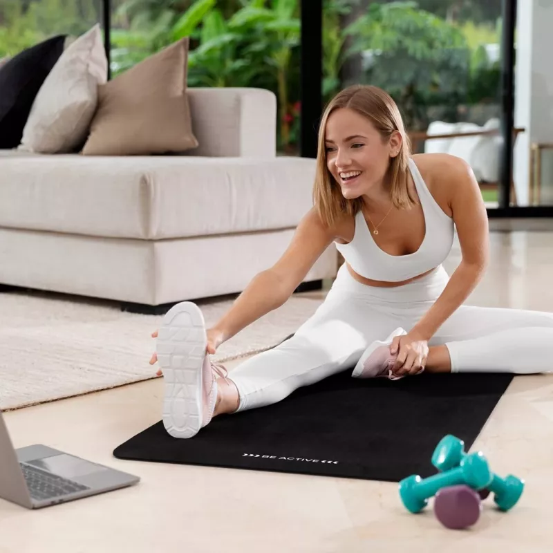 Gimnastikos pratimų kilimėlis Rebel RBA-3151-BK juodas 1830×610 mm 15 mm