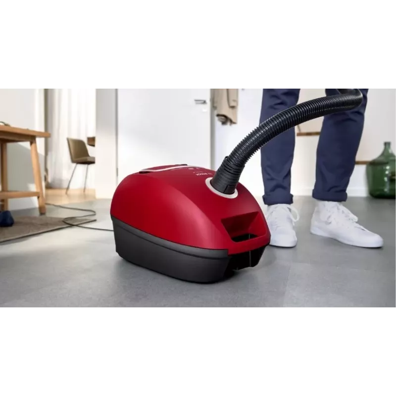 Siurblys Bosch BGB 41RD3H — 600 W, 4 L dulkių maišas, HEPA filtras, 11 m spindulys, teleskopinis vamzdis, raudonas