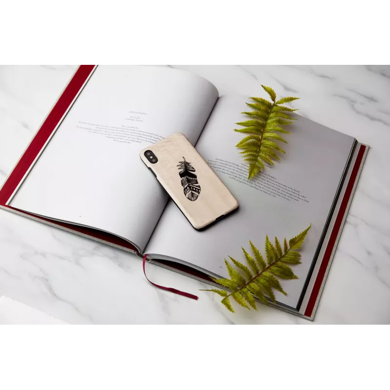 Dėklas iPhone X/XS iš medžio ir polikarbonato – Indian black apsauginis dėklas