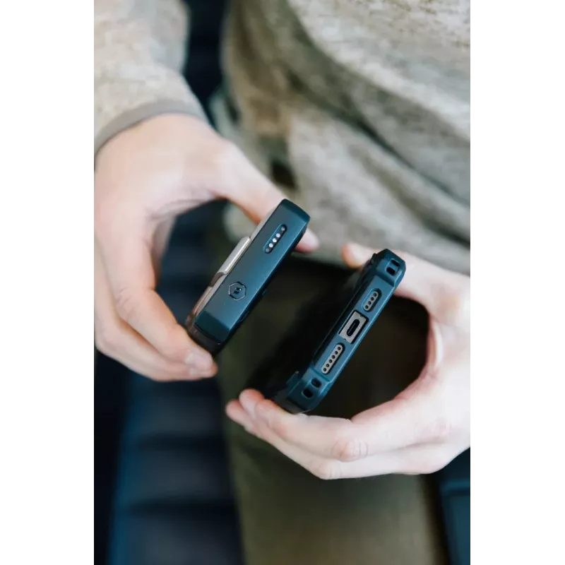 Urban Armor Gear 9B4411114036 nešiojamas įkroviklis 10000 mAh belaidžiu įkrovimu Juoda, Titanium