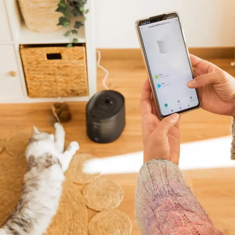 Vandens fontanas naminiams gyvūnams CECOTEC Pumba 2500 Refresh Smart Pet Fountain, modelis 9563