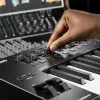 M-Audio Oxygen Pro 49 MIDI klaviatūros valdiklis – 49 klavišai, 16 padų, 9 faderiai, OLED ekranas, USB, MIDI išėjimas