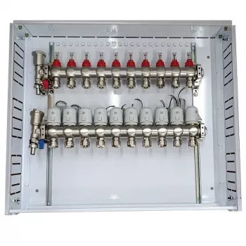 Grindinio šildymo kolektorius, 10 kontūrų, su NC AC230V termoelektrinėmis pavaromis ir srauto matuokliais