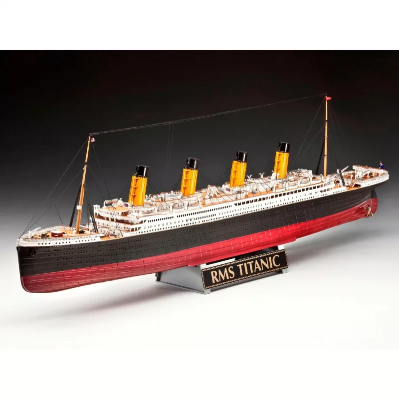 Rv05715 - Revell - 1:400 - Dovanų rinkinys - 100 metų Titanikas (specialus leidimas)