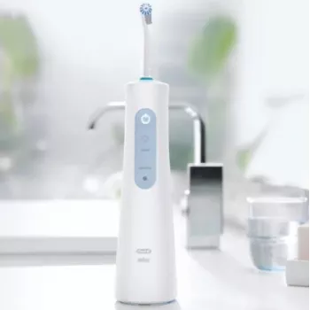 Oral-B AquaCare 4 burnos irigatorius, baltas