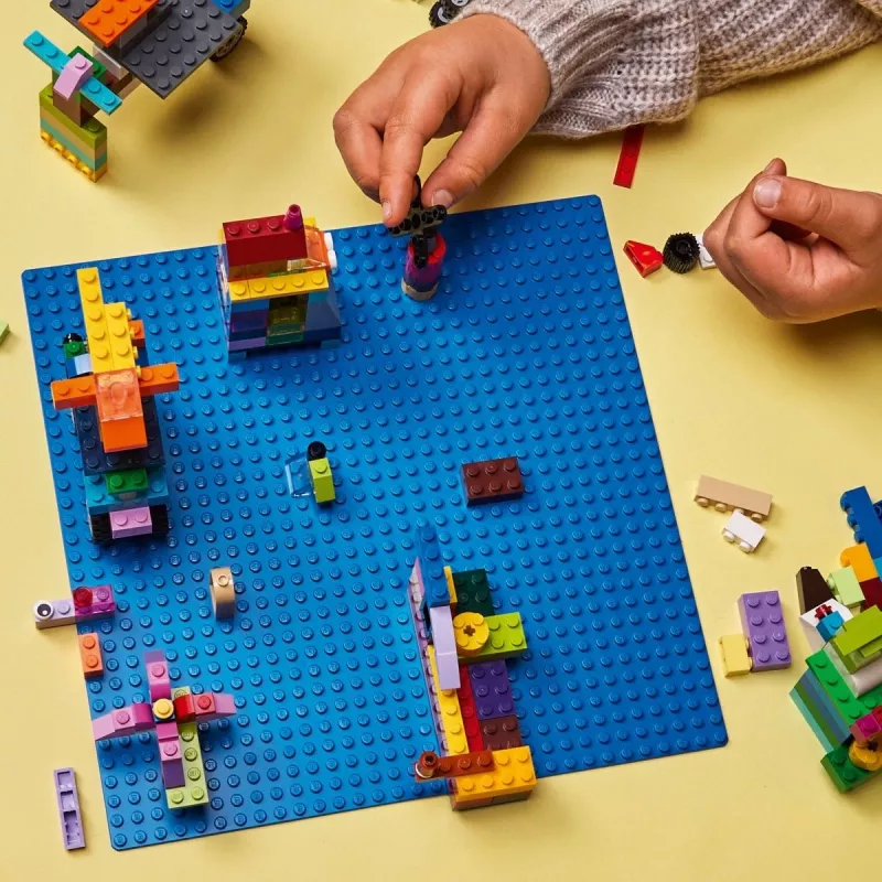 LEGO Classic statybinė plokštė 11025 – mėlyna bazinė plokštė 32×32 kauliukų, 250×250 mm