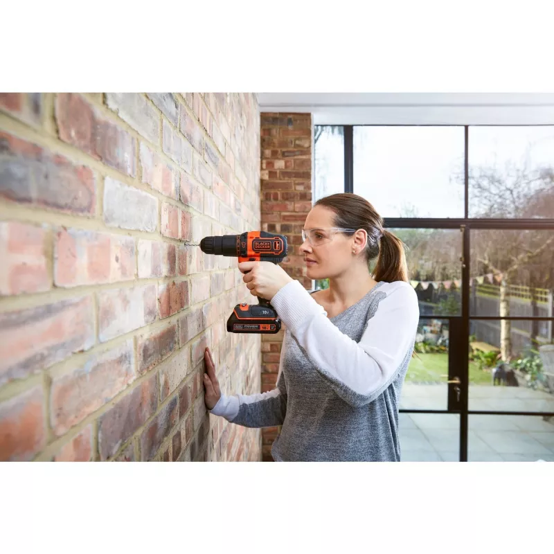 Belaidis smūginis gręžtuvas BLACK+DECKER BCKSB04