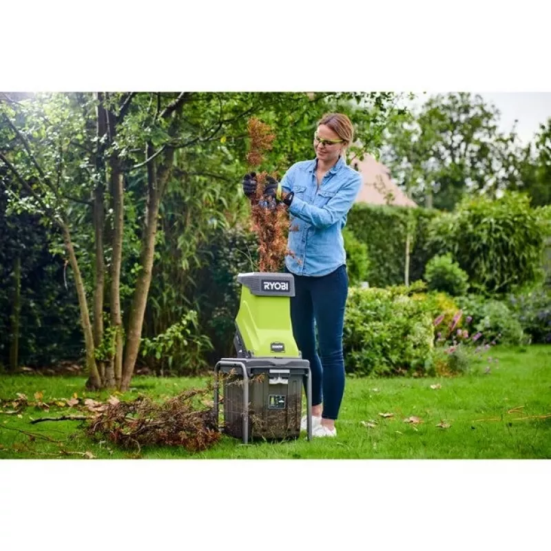 Ryobi RSH2545B sodo smulkintuvas 2500 W 40 L peilis
