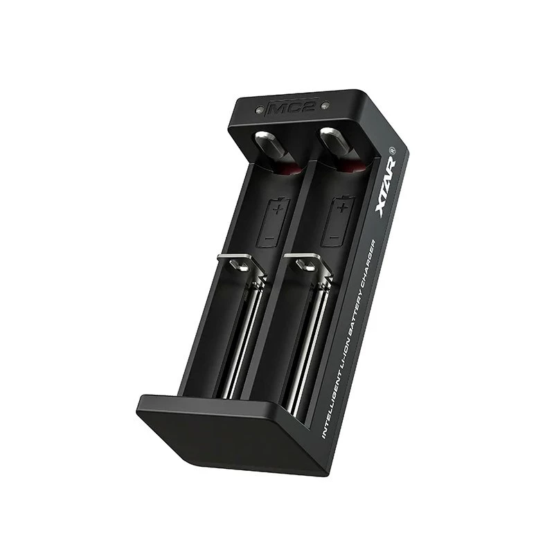 XTAR dviejų lizdų Li-ion akumuliatorių įkroviklis 18650 elementams, USB-C įvestis, juodos spalvos, LED indikatoriai