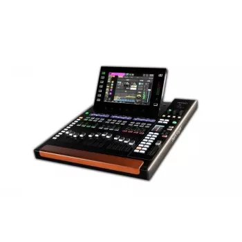 Skaitmeninis maišytuvas Behringer WING COMPACT 16 kanalų 24 bitų
