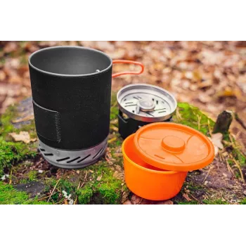 Campinginė viryklė su puodu