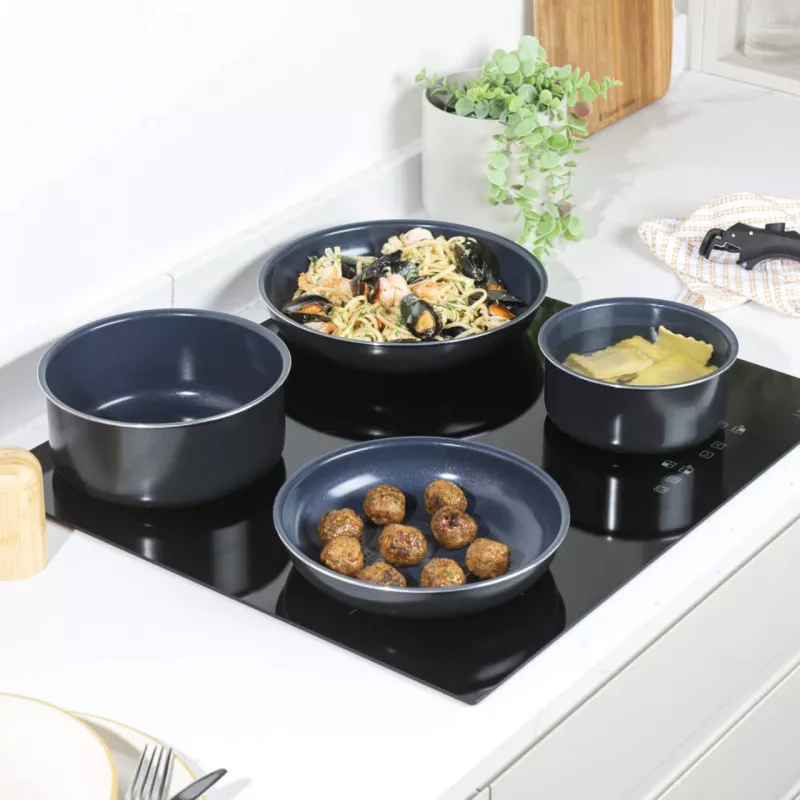 Keptuvių rinkinys Russell Hobbs RH03319EU7, 5 dalių, su keramine nelimpančia danga, tinka indikacijai